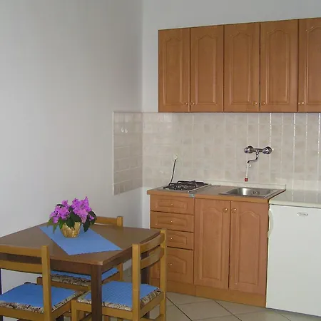 Paloma Blanca 1 Medulin